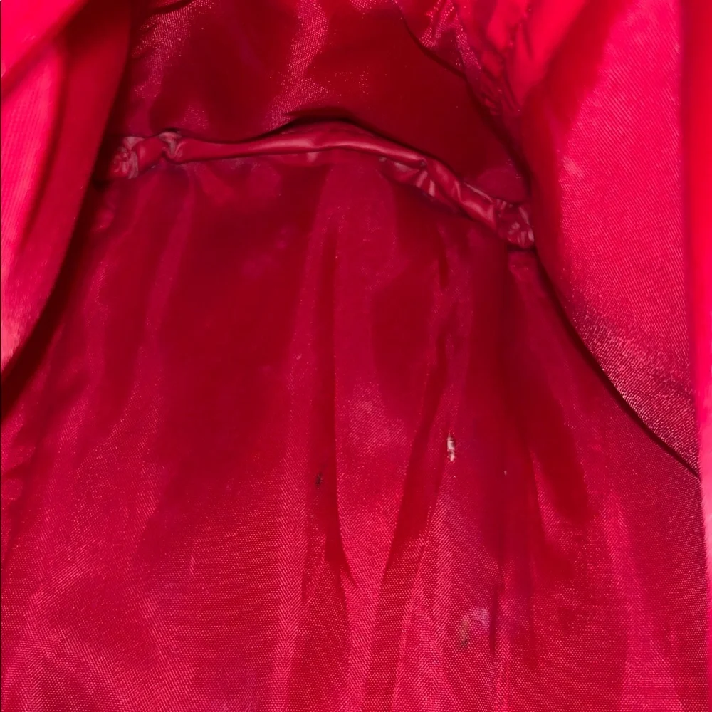 Vintage Clarins Red Bag with Tan Accents - Picture 8 of 8